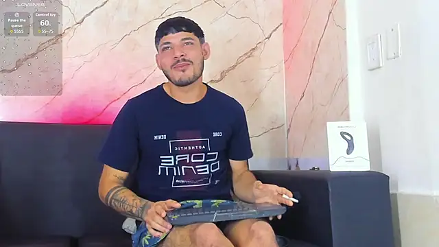 Golldens Dreamss online show from 09/30/25, 07:53