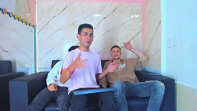 Golldens Dreamss online show from 11/28/25, 11:54