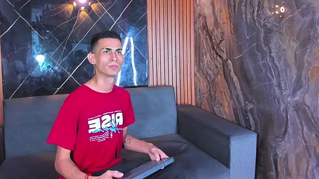 Golldens Dreamss online show from 09/23/25, 04:08