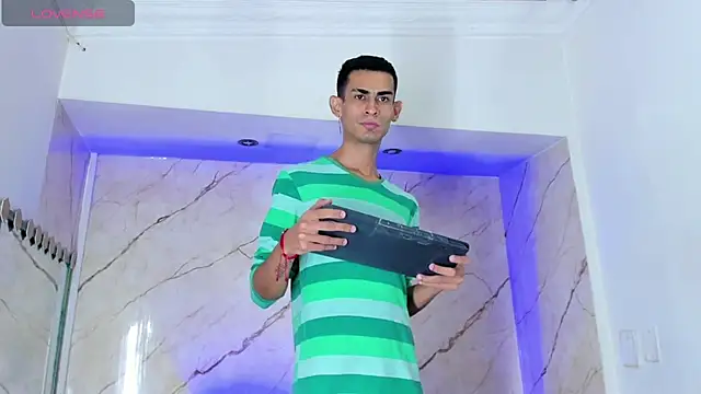 Golldens Dreamss online show from 10/03/25, 07:59