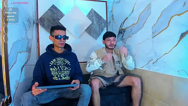 Golldens Dreamss online show from 10/15/25, 08:06