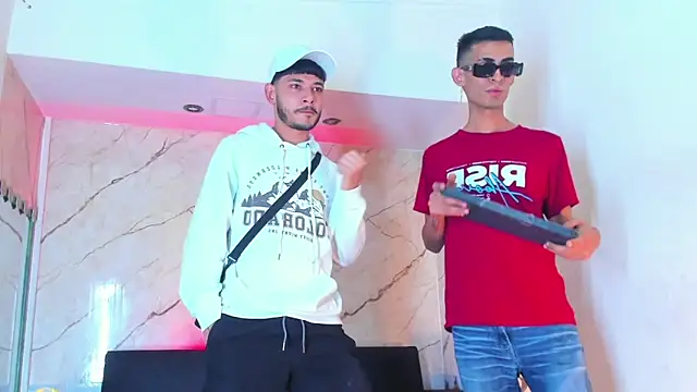 Golldens Dreamss online show from 10/11/25, 07:59