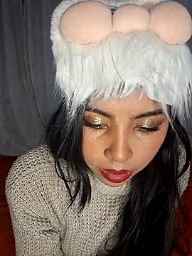 Snapshot of DianeSuns_ chatting on 12/02/25, 02:34 DianeSuns online show from 12/02/25, 02:34