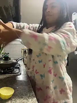 DianeSuns  online show from 04/08/26, 04:47