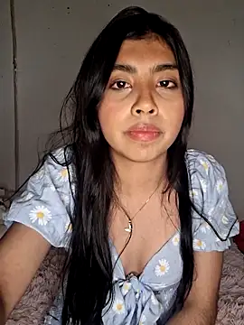 Snapshot of DianeSuns_ chatting on 09/09/25, 02:10 DianeSuns online show from 09/09/25, 02:10