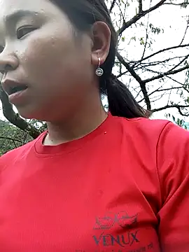 may-squirl online show from 10/22/25, 02:22