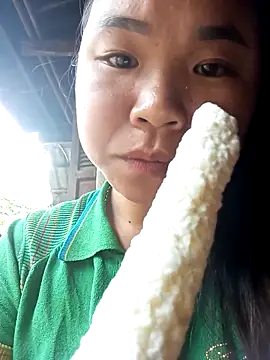 may-squirl online show from 10/06/25, 04:35