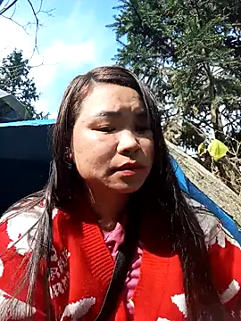 may-squirl online show from 12/19/25, 07:00