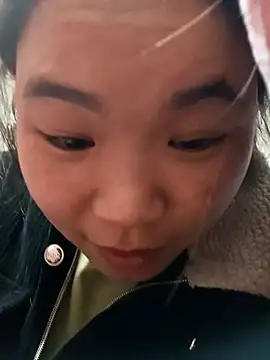 may-squirl online show from 11/14/25, 03:26