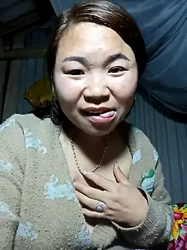 may-squirl online show from 11/30/25, 11:00