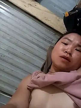 may-squirl online show from 10/11/25, 01:17