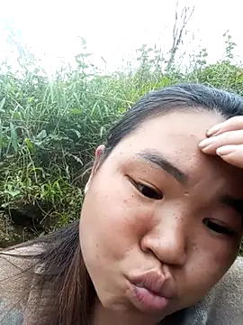 may-squirl online show from 10/24/25, 01:37