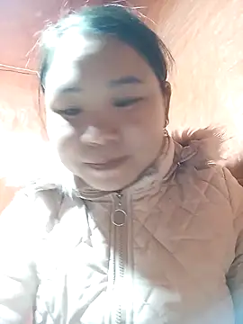 may-squirl online show from 11/19/25, 01:49