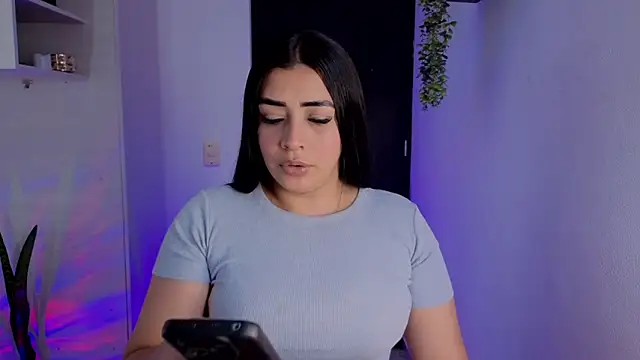 Kayleemorales online show from 05/13/26, 05:42