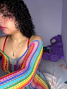 Snapshot of ViolettaMiller_ chatting on 10/11/25, 03:18 ViolettaMiller online show from 10/11/25, 03:18
