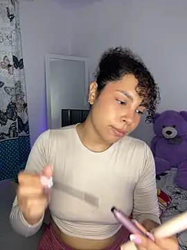 ViolettaMiller  online show from 11/07/25, 01:15