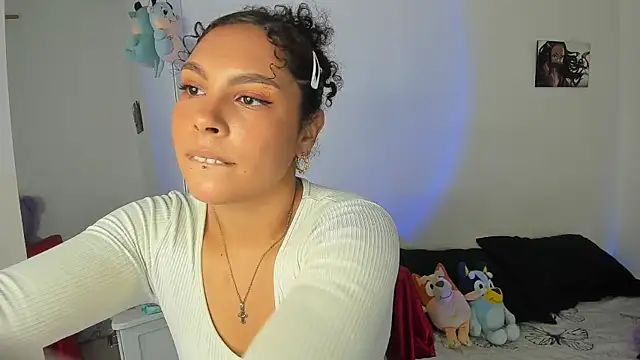 ViolettaMiller  online show from 04/08/26, 01:12