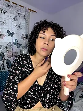 ViolettaMiller  online show from 12/01/25, 01:12