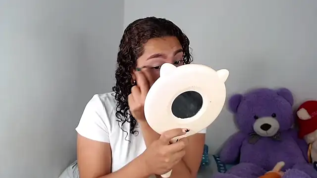 ViolettaMiller  online show from 02/11/26, 01:11