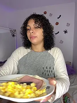 ViolettaMiller  online show from 10/22/25, 01:10