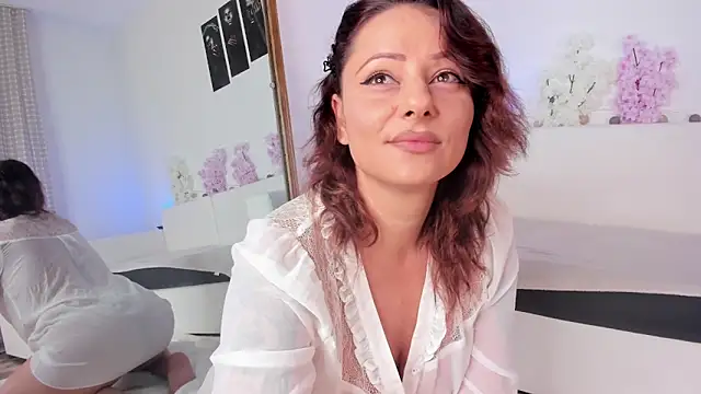 HoneyKissy online show from 10/13/25, 03:08