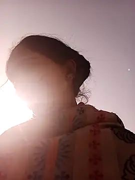 Jooli xx online show from 11/09/25, 03:43