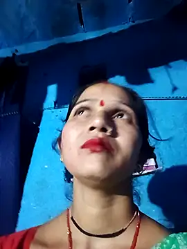 Snapshot of Jooli_xx chatting on 09/16/25, 03:13 Jooli xx online show from 09/16/25, 03:13