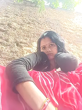 Jooli xx online show from 11/30/25, 05:52