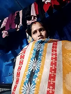 Jooli xx online show from 11/04/25, 04:22