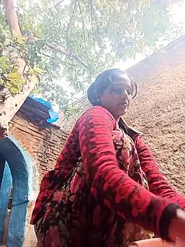 Jooli xx online show from 02/19/26, 03:25