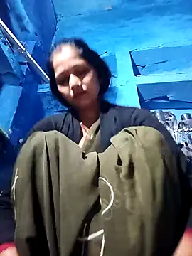 Jooli xx online show from 12/03/25, 12:12