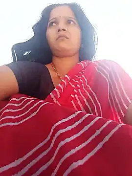 Jooli xx online show from 11/05/25, 04:48