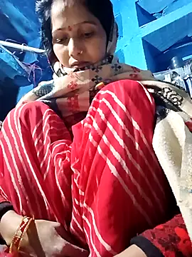 Jooli xx online show from 11/19/25, 12:21