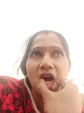 Jooli xx online show from 12/01/25, 11:44