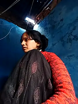 Jooli xx online show from 02/03/26, 04:10