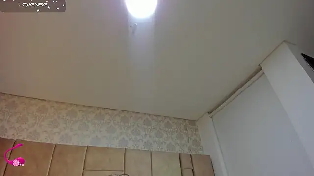 Snapshot of ambar_69_ chatting on 10/28/25, 03:51 ambar 69 online show from 10/28/25, 03:51