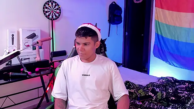 Snapshot of Jack_castell chatting on 12/16/25, 12:53 Jack castell online show from 12/16/25, 12:53