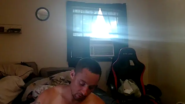 Snapshot of YoBlezz chatting on 07/15/26, 05:53 YoBlezz online show from 07/15/26, 05:53