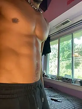 TRILLAHUNG online show from 07/22/26, 01:02
