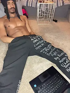 TRILLAHUNG online show from 03/02/26, 08:27