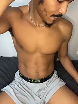 TRILLAHUNG online show from 12/04/25, 02:16