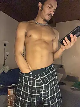 TRILLAHUNG online show from 02/14/26, 05:40