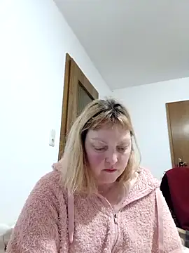LiluLiluLilu online show from 03/01/26, 10:21