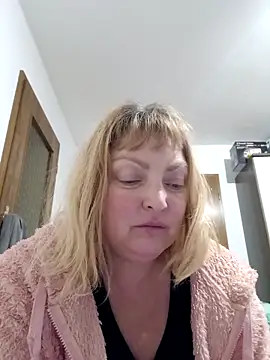 LiluLiluLilu online show from 03/19/26, 08:42