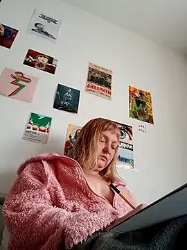 LiluLiluLilu online show from 03/21/26, 04:22