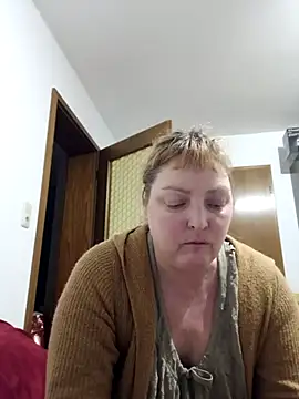 LiluLiluLilu online show from 02/16/26, 05:55