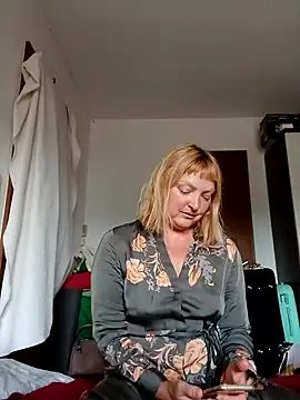 LiluLiluLilu online show from 05/24/26, 03:12