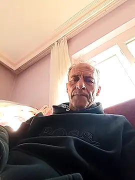 Meliwem12 online show from 11/26/25, 07:52