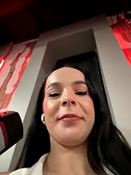 Snapshot of DeniseBlu chatting on 10/16/25, 05:10 DeniseBlu online show from 10/16/25, 05:10