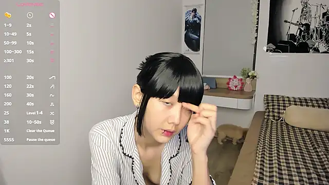 Snapshot of gabby_little chatting on 01/17/26, 12:20 gabby little online show from 01/17/26, 12:20